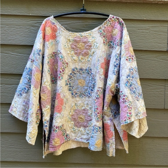 Magnolia Pearl Quilted Mathilda Top - Picture 2 of 5